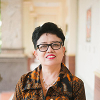 Prof Dr. Ni Nyoman Padmadewi MA (Ibu Dewi)